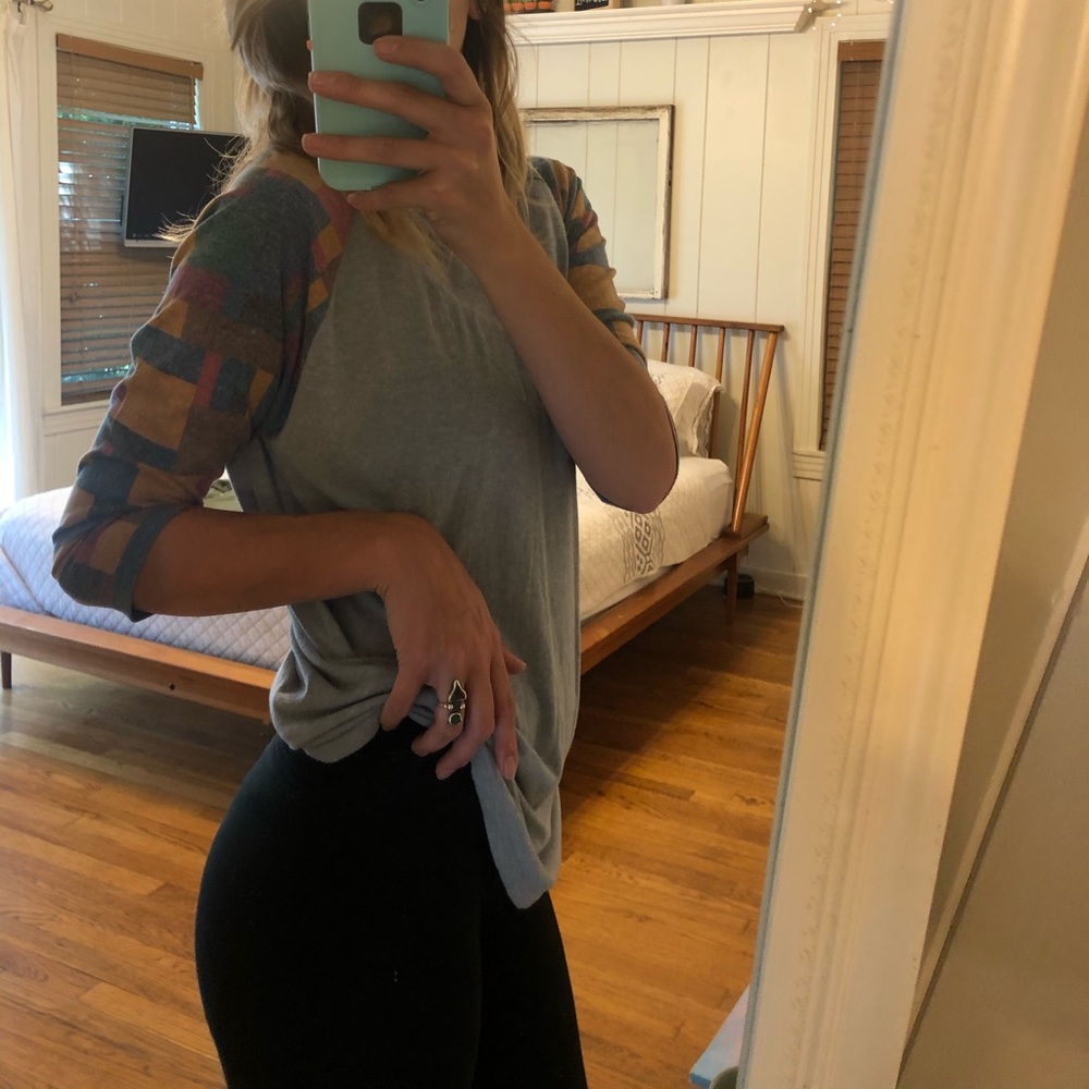 LulaRoe shirt medium